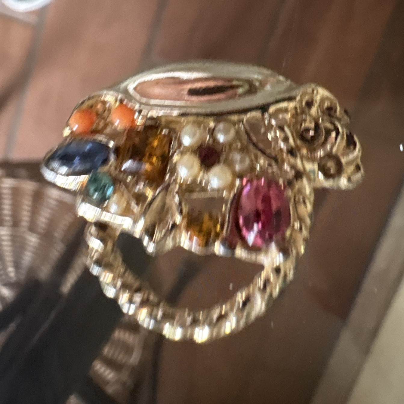 Gold Tone Basket Brooch Pin w/ Multicolor Oval Rhinestones vintage 1950-1970