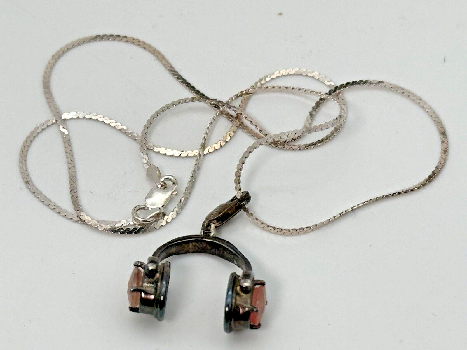 Sterling Silver Pendant 925 Jewellery Headphones Design Pink Stones Charm