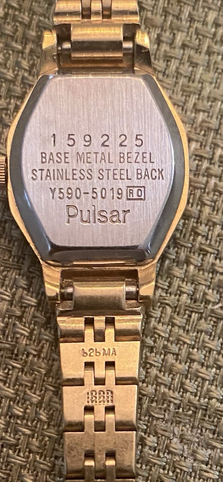 Vintage Ladies Pulsar Quartz Watch with Safety Chain. New Battery Installed