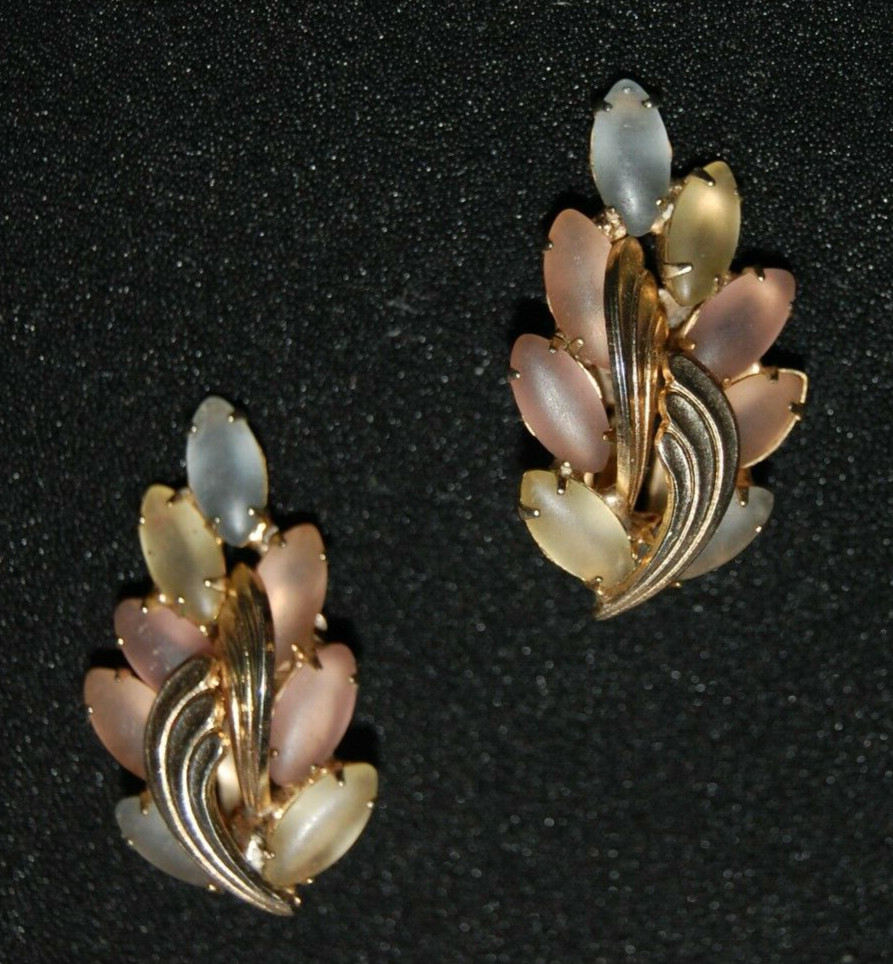 ELEGANT VTG MCM MULTI COLORED PASTEL FROSTED CRYSTALS EAR CLIMBERS CLIP EARRINGS