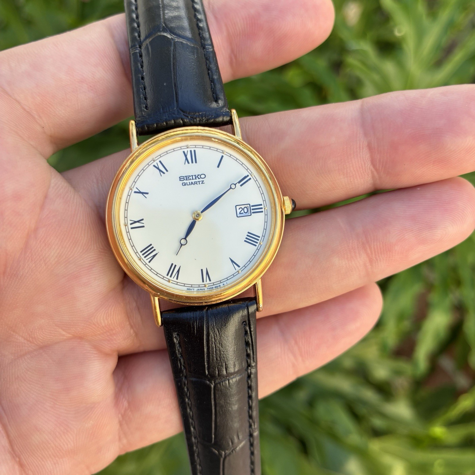 BEAUTIFUL Seiko Men’s Classic Dress Watch