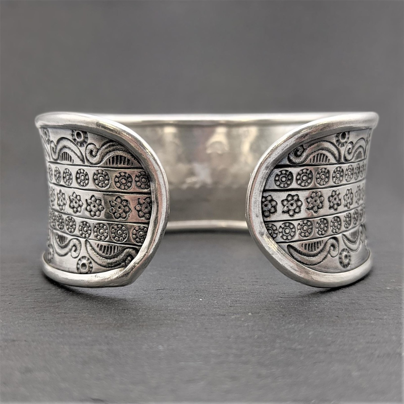 81stgeneration Silver Cuff Bangle 999 Hill Tribe Wide Engraved Motif Bracelet