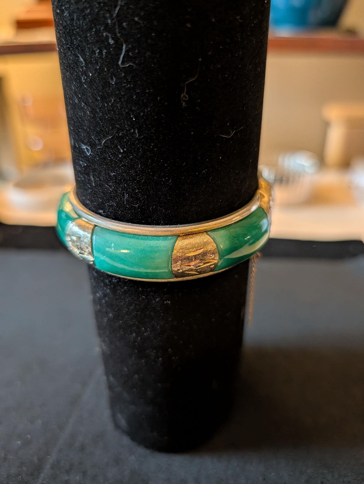 Vintage Green Lucite Hinged Bangle Bracelet Gold Tone Accents & Safety Chain