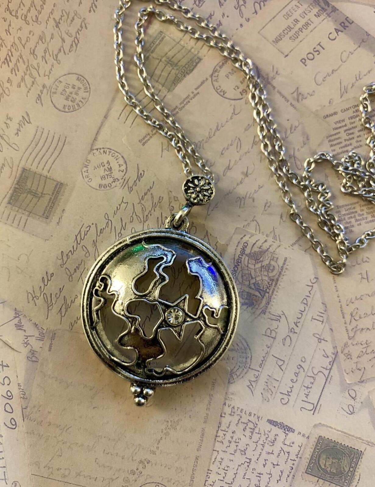 Silver Metallic World Map Magnifying Glass Locket Necklace