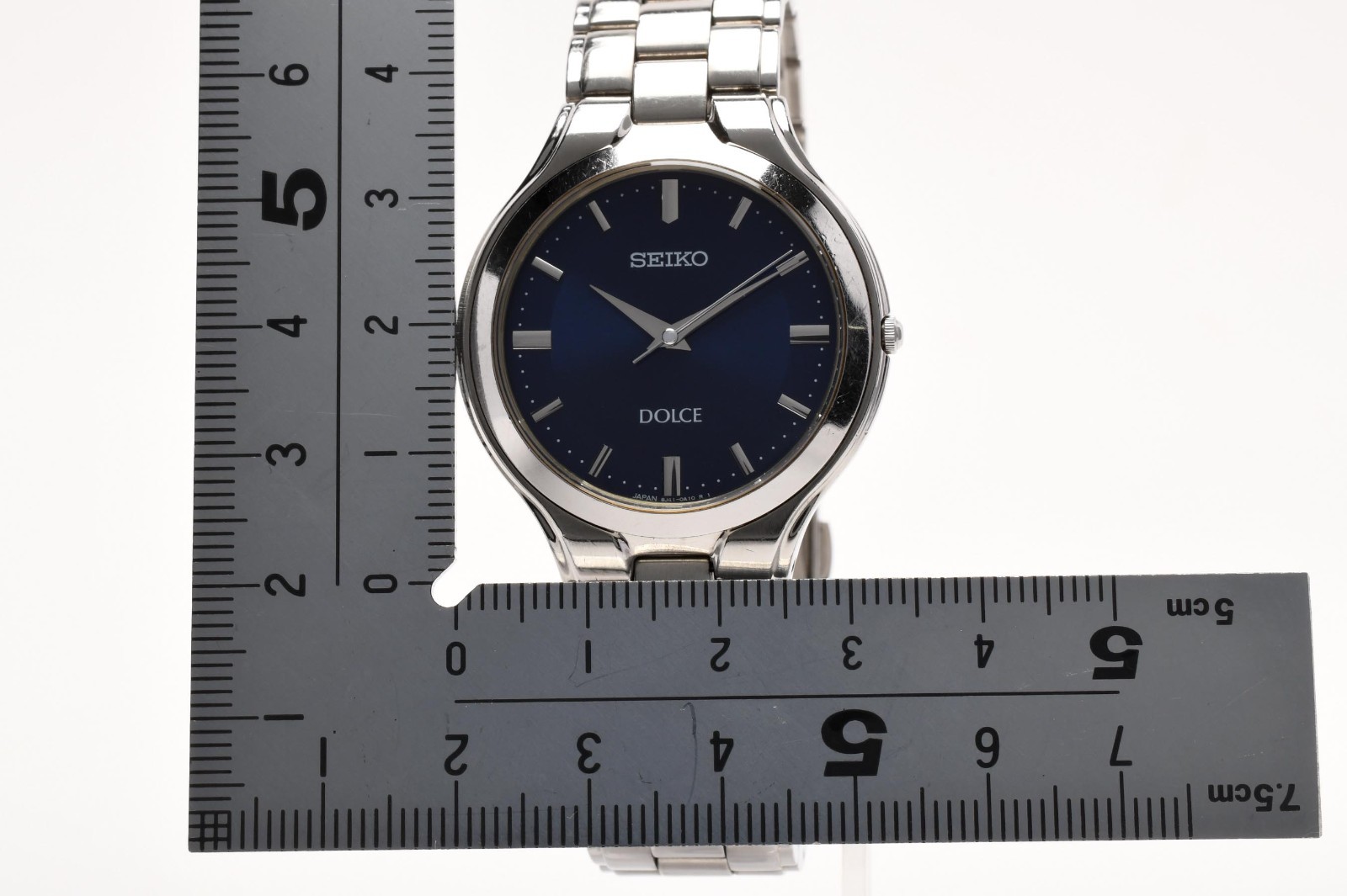 SEIKO Dolce 8J41-0A10 Men’s Silver Navy Dial Quartz Japan 32mm [Near Mint]