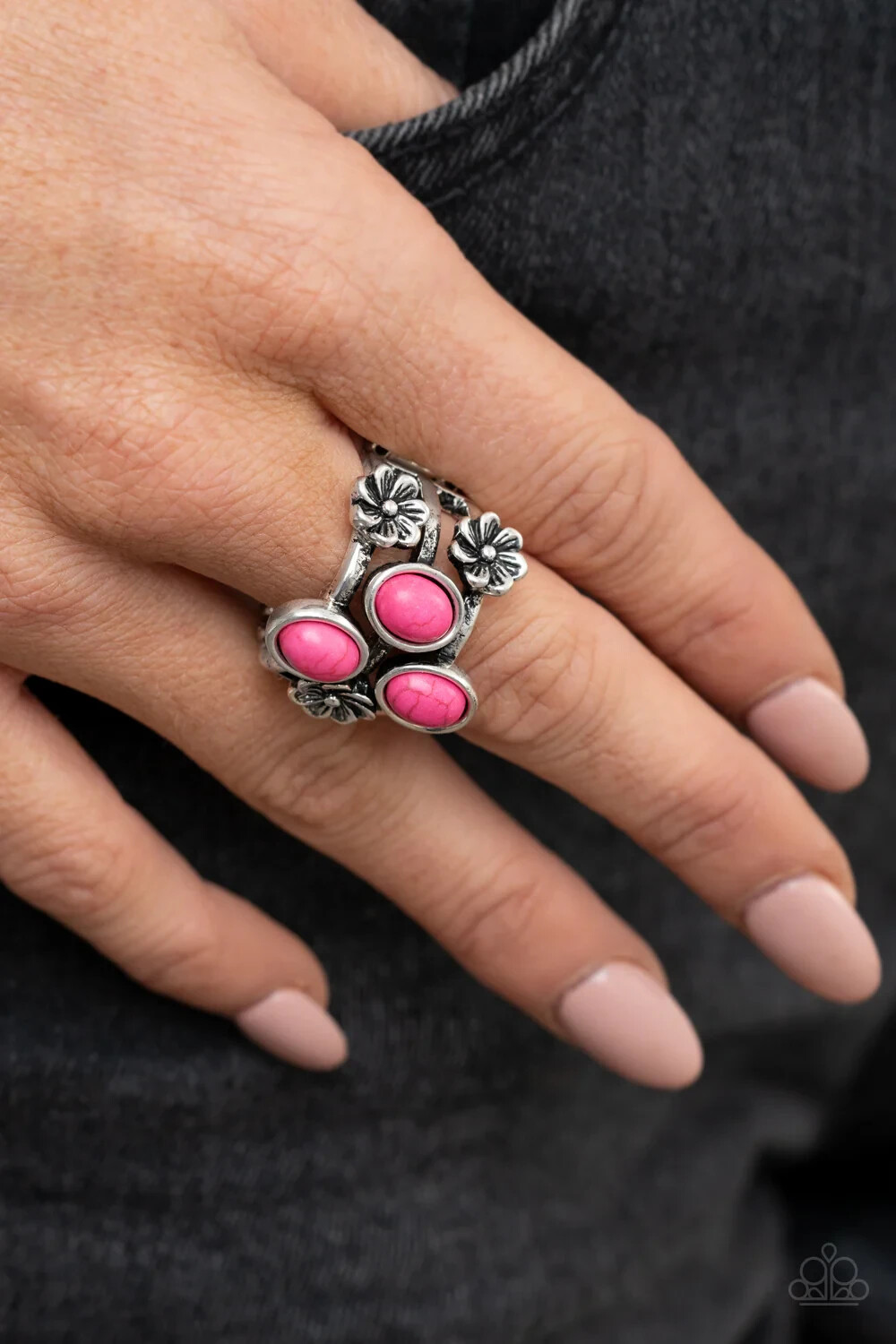 Paparazzi PRIMITIVE PARADISE pink ring