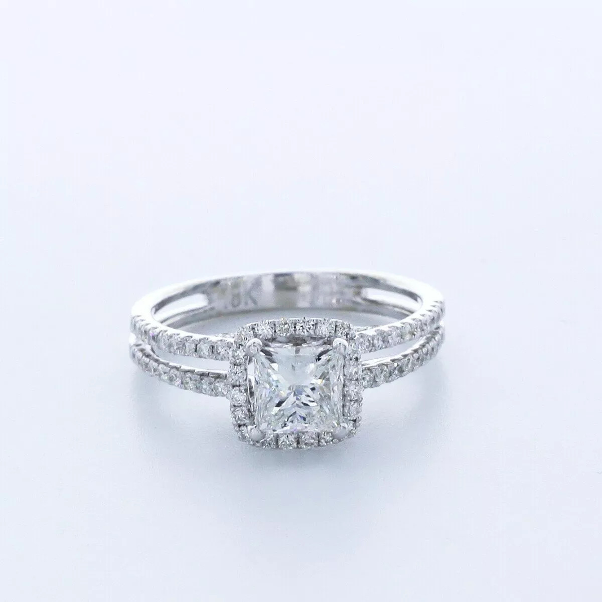 18K White Gold Engagement Ring Halo 1.60 Carat Princess Lab-Grown Diamond E SI1