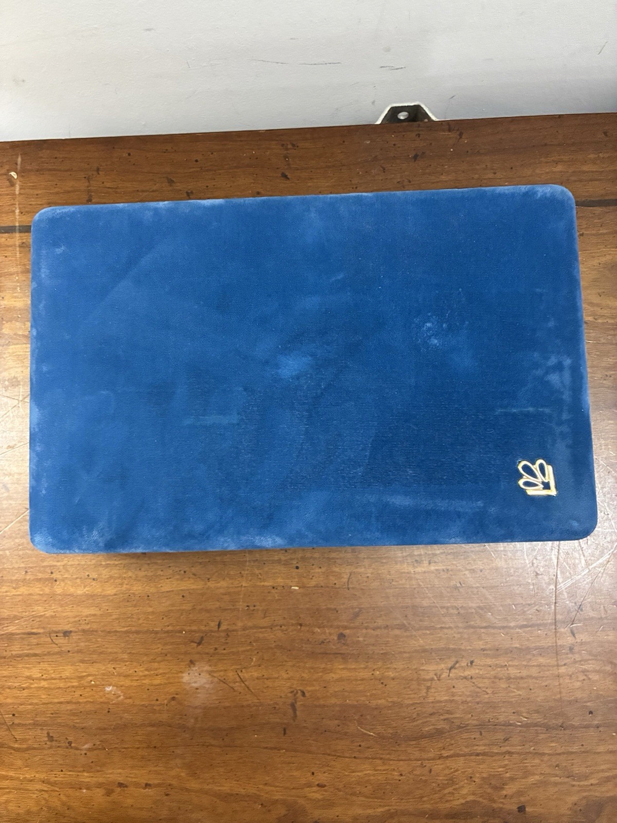 Vintage Mele Blue Velvet Hinged Clamshell Travel Jewelry Box 10×6.5” Mirror EUC