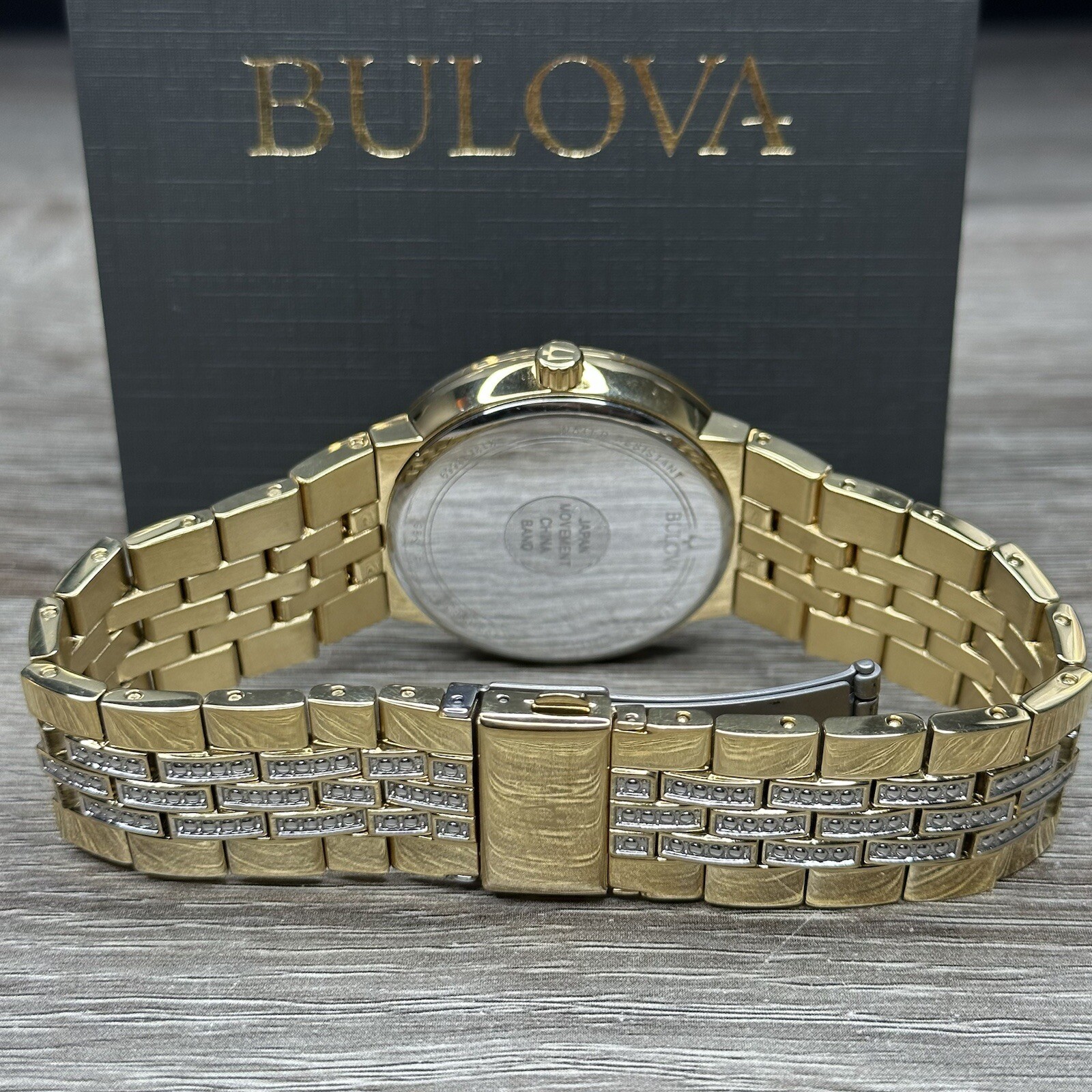 NEW✅GIFT SET✅ Bulova Crystal Gold Tone Diamond Dial Men’s Watch 40MM 98K113