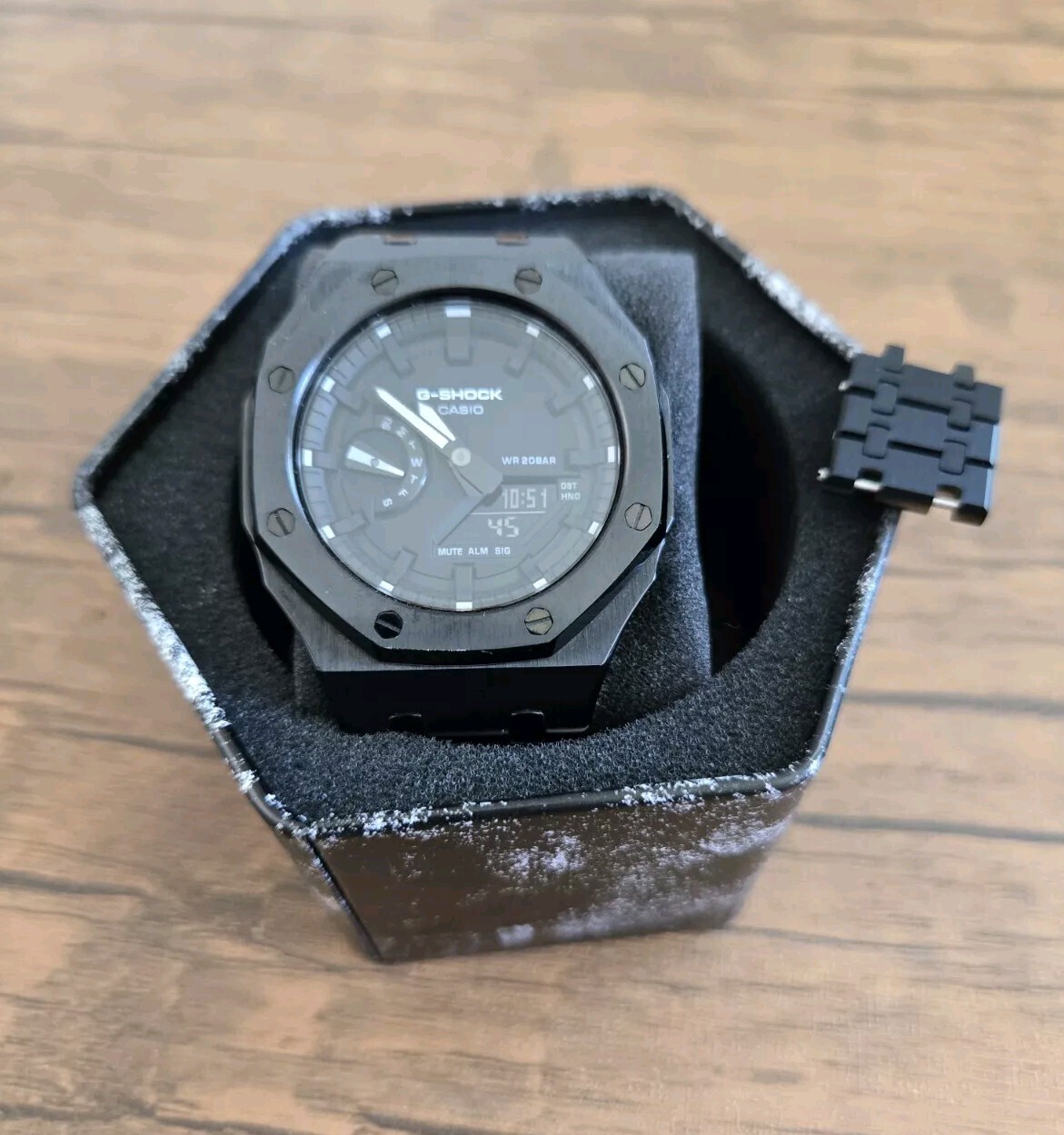 Casio G-Shock GA-2100SKE MOD Metal Case Bracelet Black Analog Digital 45.4 mm