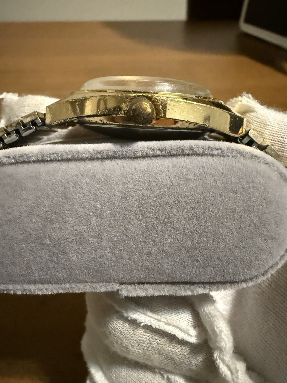 Vintage Timex Electric Dynabeat Watch Gold Tone Day Date Untested Parts Repair