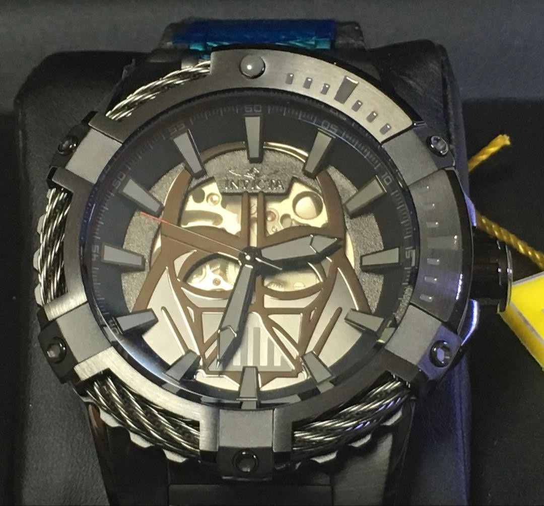 Limited to 1977 pieces INVICTA Star Wars Darth Vader Automatic