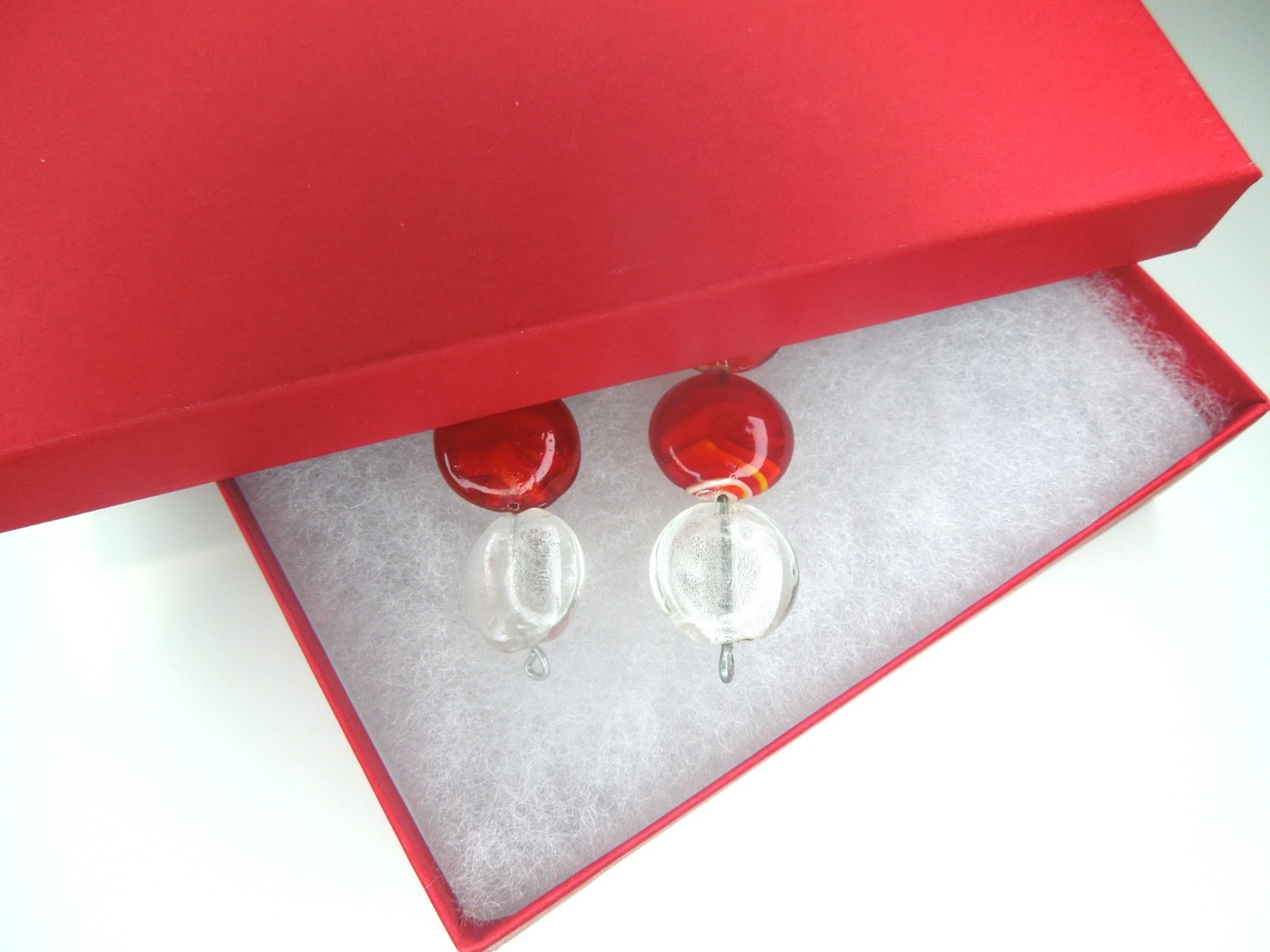Bakelite Dangle Modern Style Earrings Murano Glass Handmade Post Red Black