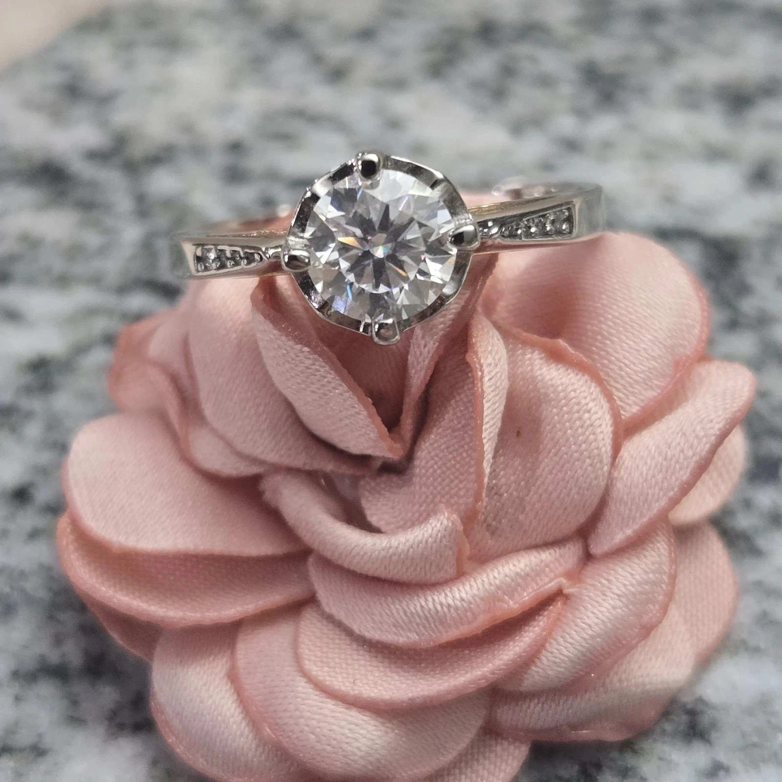 Special Wedding Proposal Ring 925 Sterling Silver 1.2 Ct Round Simulated Diamond