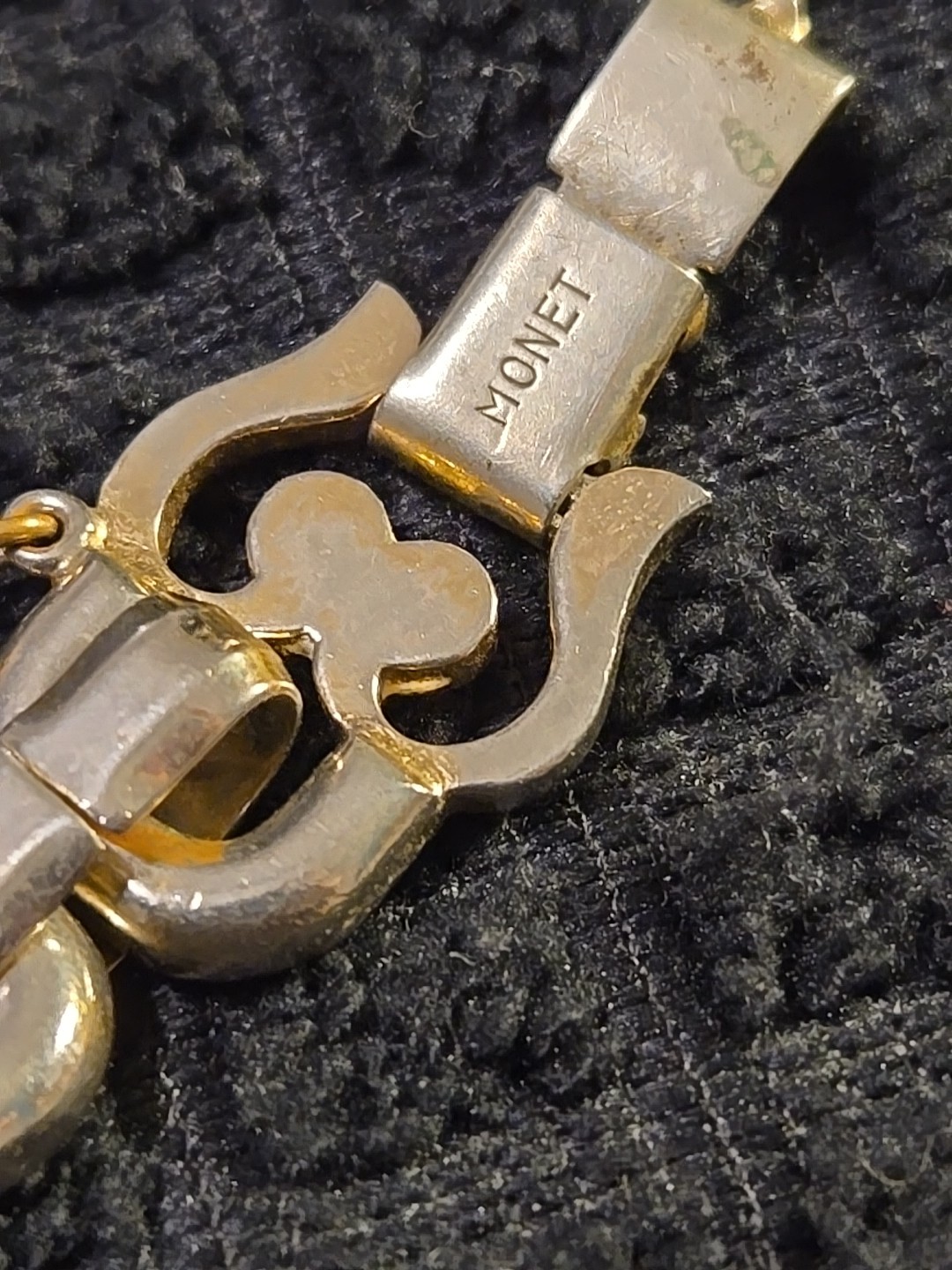 Vintage Monet Silver Tone Link Bracelet Fold Over Clasp Safety Chain 7.5″ Chunky