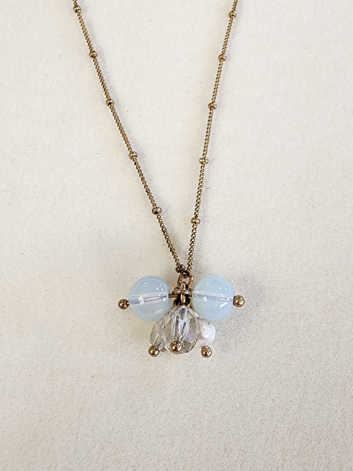 NINA RICCI Signed Faceted Crystal Cluster Necklace Gold Tone Chain AVON