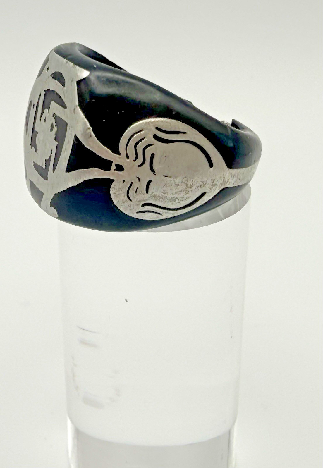 KILL THE JINX LUCKY SIGNET BAKELITE RING 1929 – HORSESHOE & NAVAJO GOOD LUCK T6