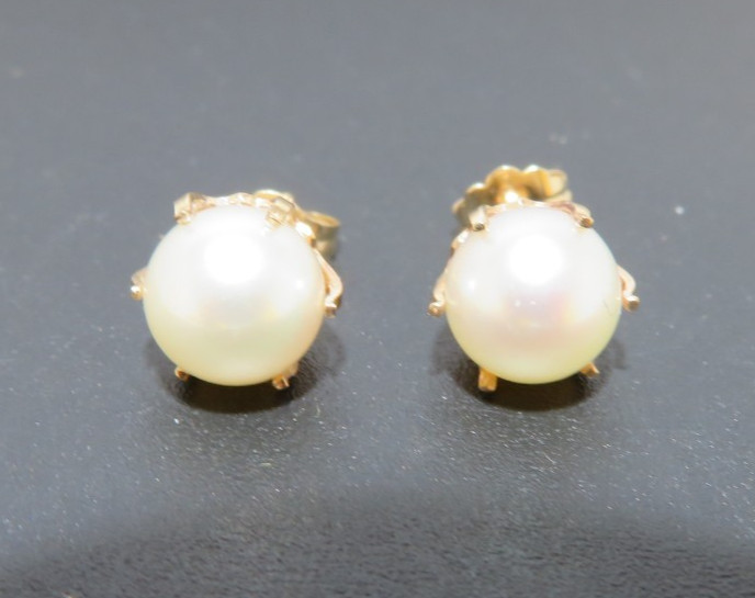 14K YG 6.90 mm ROUND CULTURED PEARL STUD EARRINGS 2.00 grams (AI-2765)
