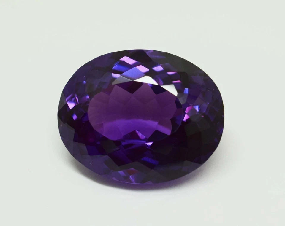 Natural Alexandrite Certified Rare Color Changing 10.7 Ct Oval Cut Gemstone