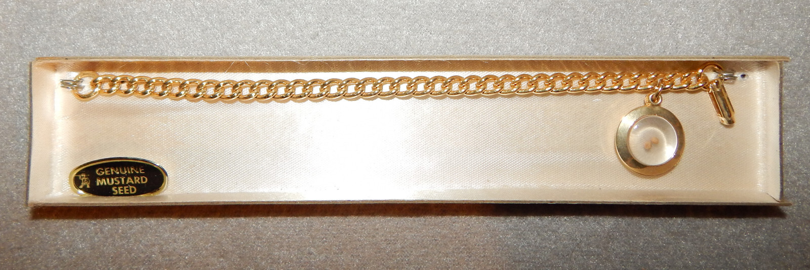 Mustard Seed Bracelet 7″ chain, ‘Gold’ color – New