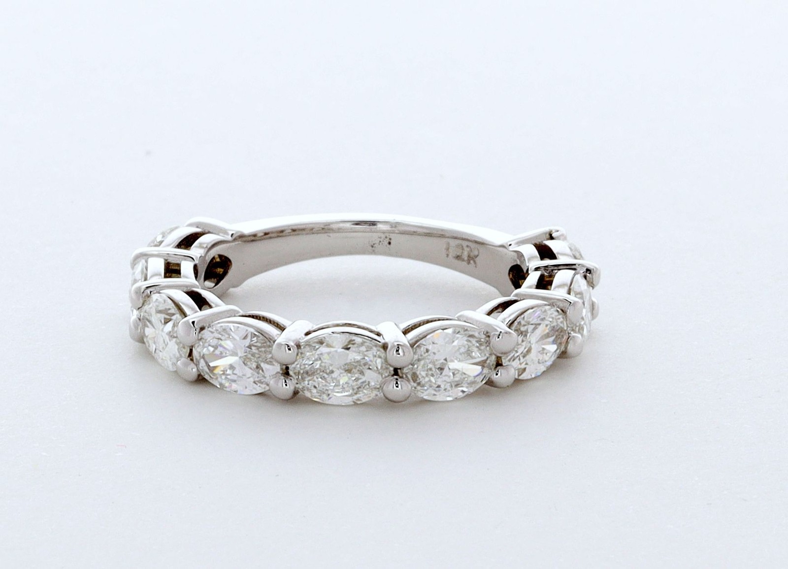 Classic Wedding Band Solid 14K Gold Classic 2.50 CT Oval Natural Diamond F VS2