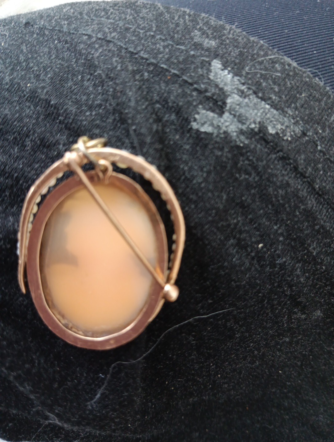 Vintage Pin Brooch Shelf Carved Cameo Italy Culture Pearls Very Old 14.kt