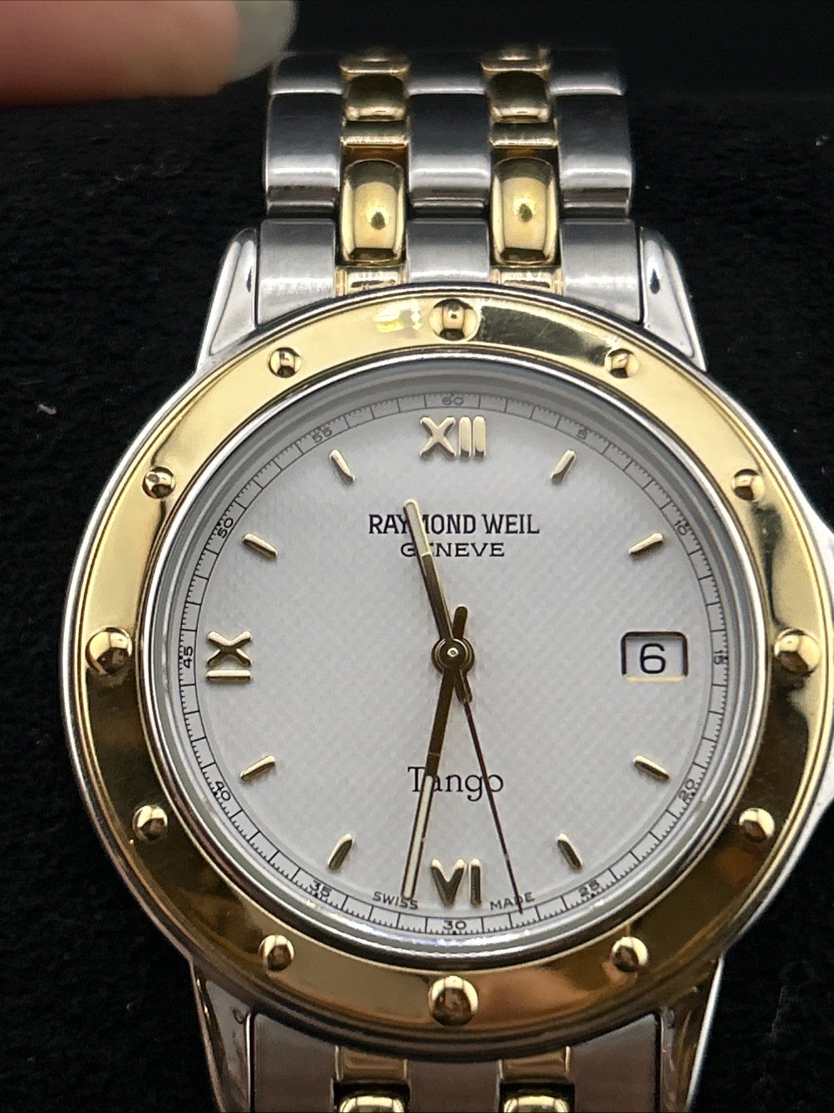 Raymond Weil Tango Collection 5560 Two-Tone Men’s Watch Sapphire Crystal 36mm