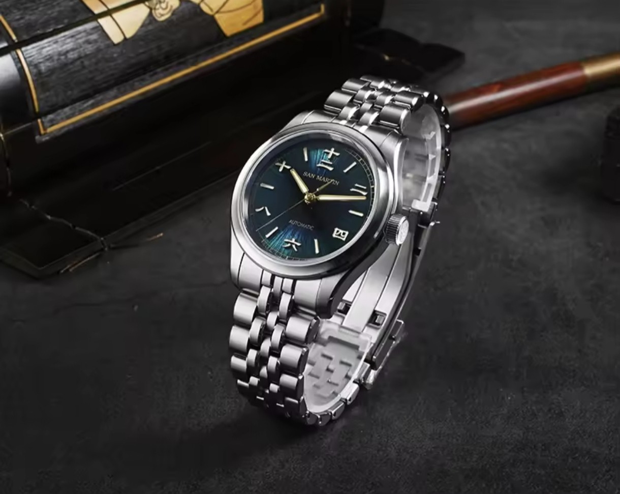 San Martin 39mm Automatic Watch, Mechanical