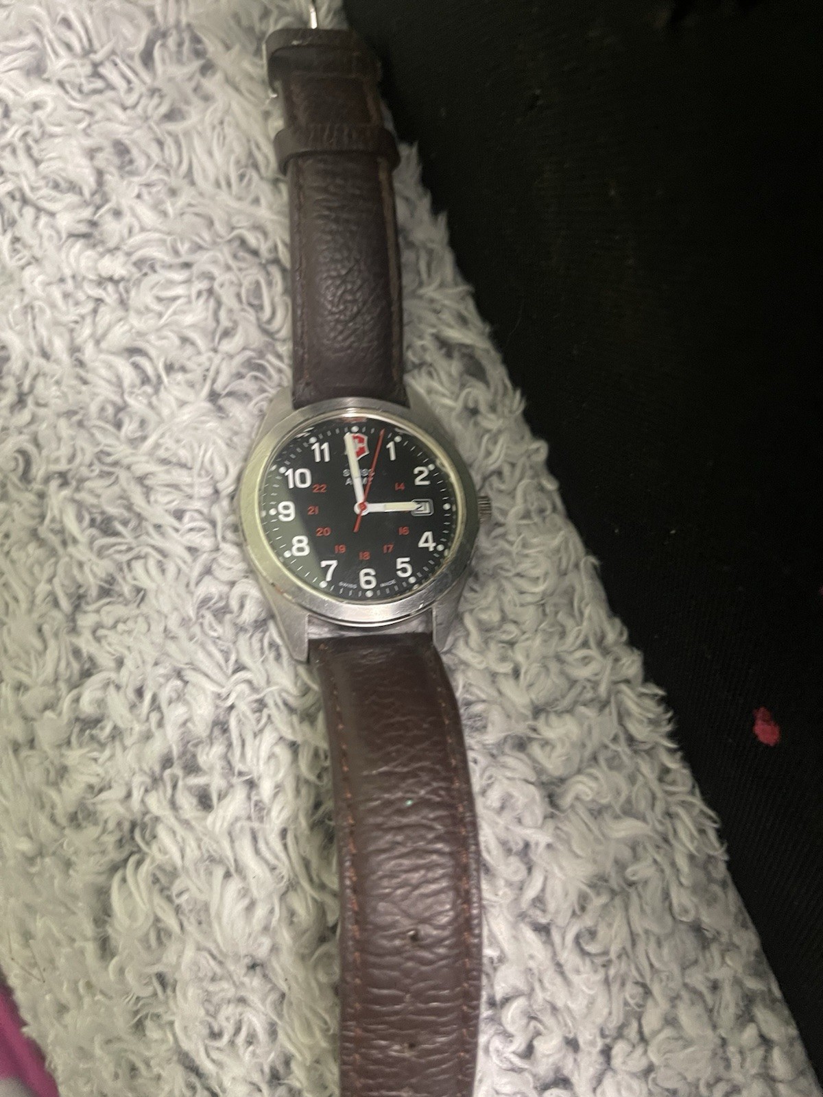 Victorinox Swiss Army Garrison Leather Field Watch Black Dial Needs Battery