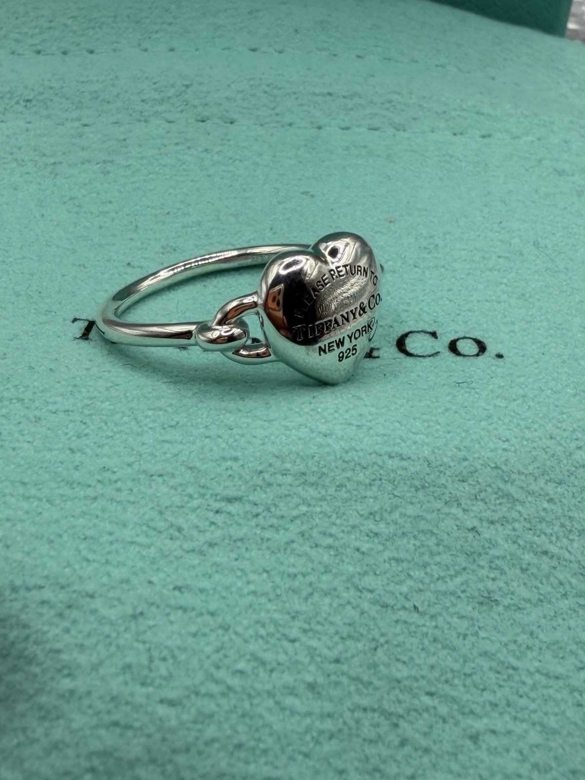 Tiffany & Co. Sterling Silver Return To Tiffany Full Heart Ring size 6
