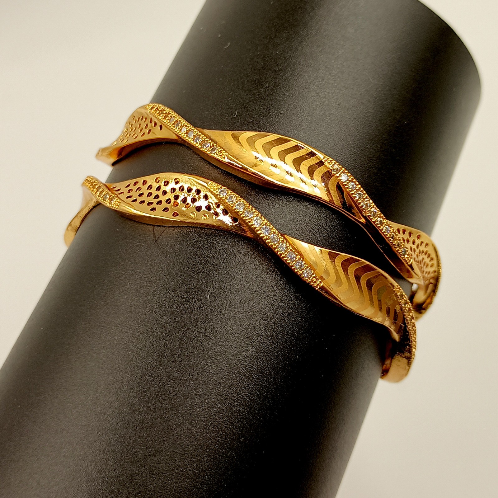 Stunning CZ Bangle Set 22k Rose Gold Plated Fashion Jewelry for Women & Girls