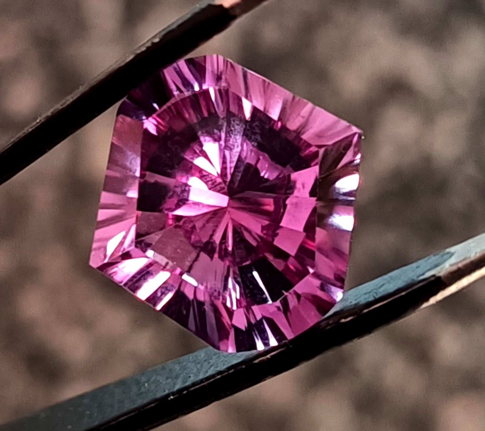 11.85 Ct NATURAL Loose Montana Bi-Color Change Sapphire Fancy Loose GEMSTONE