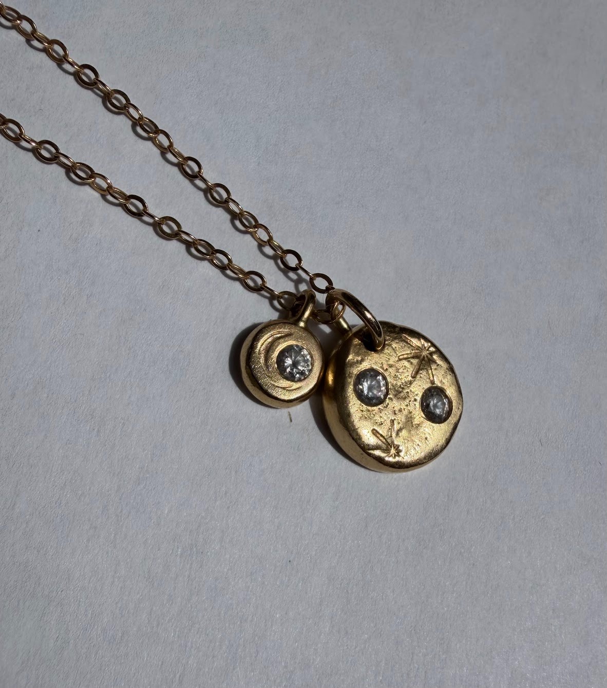 14k sandstone cast pendant necklace