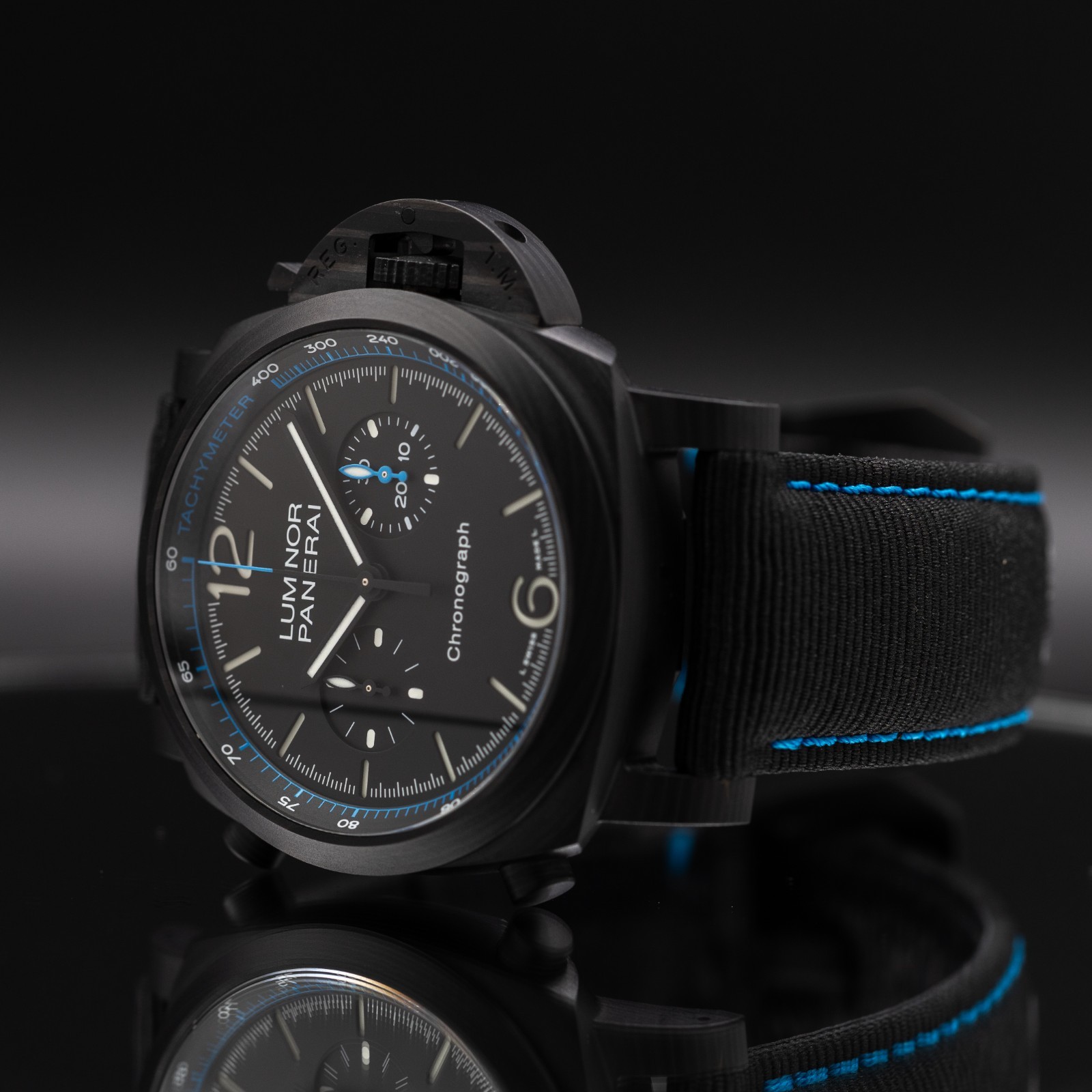 PANERAI Luminor Chronograph Carbotech 44mm PAM01219