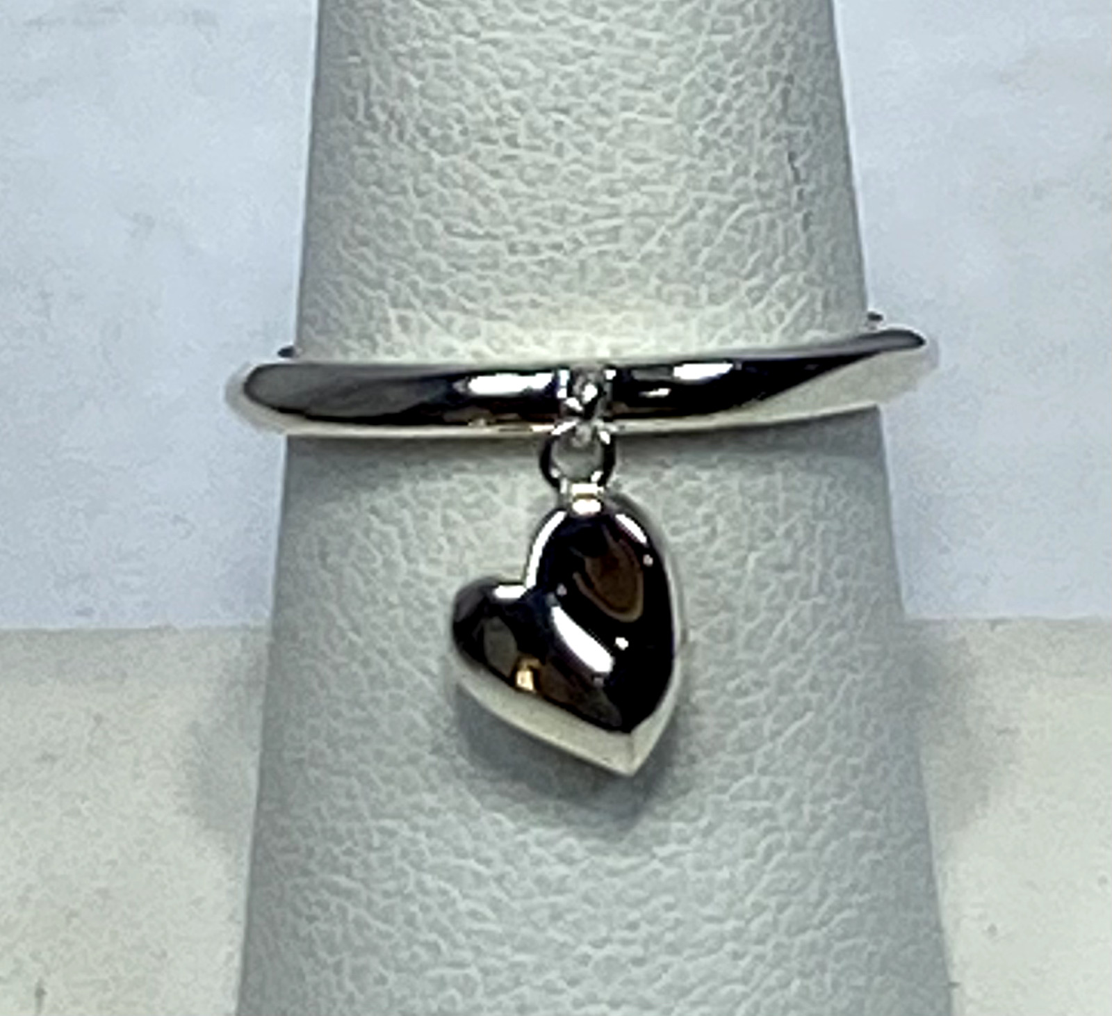 Kit Heath Sterling Silver 925 Signed Hanging Heart Ring, Size 8 NWT