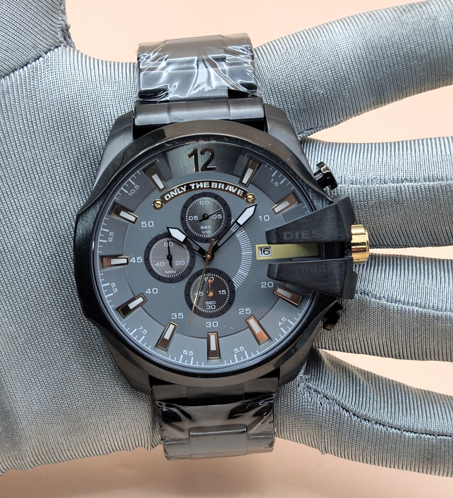 Luxury Diesel Only The Brave 10 Bar Gray Dial Refurbished Men’s Wrist Watch