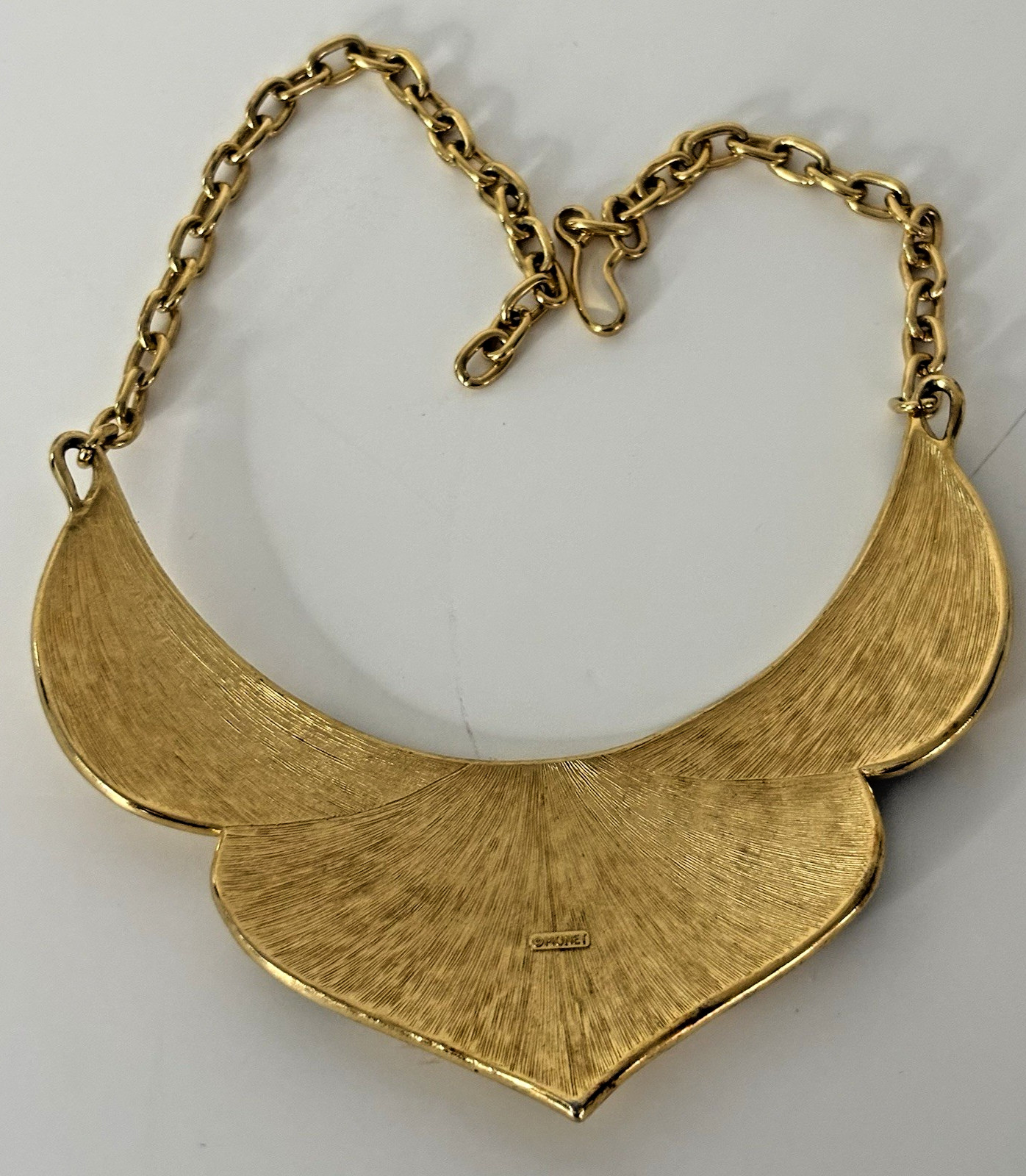 3 – VTG Monet Signed Black & Cream Collar Chocker, Earrings & Pin Set Goldtone