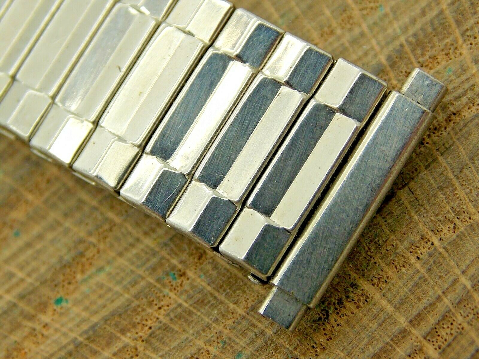 Flex-On NOS Vintage Expansion Watch Band 15mm-19mm Straight Stainless Unused