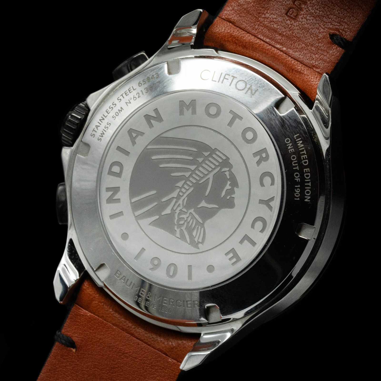 Baume & Mercier – Clifton Club Indian Motorcycle M0A10402