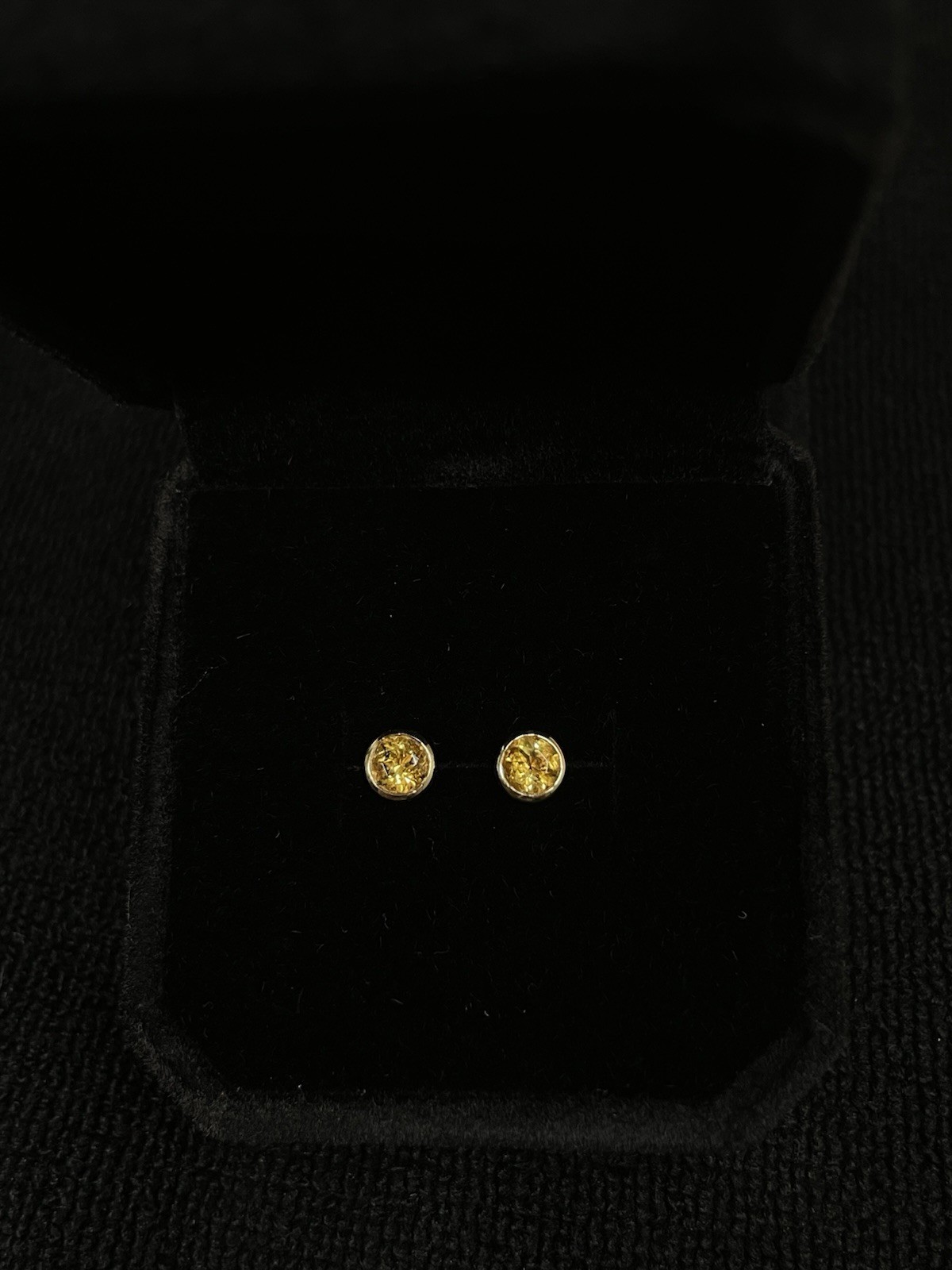 14k yellow gold yellow citrine studs no clutch’s