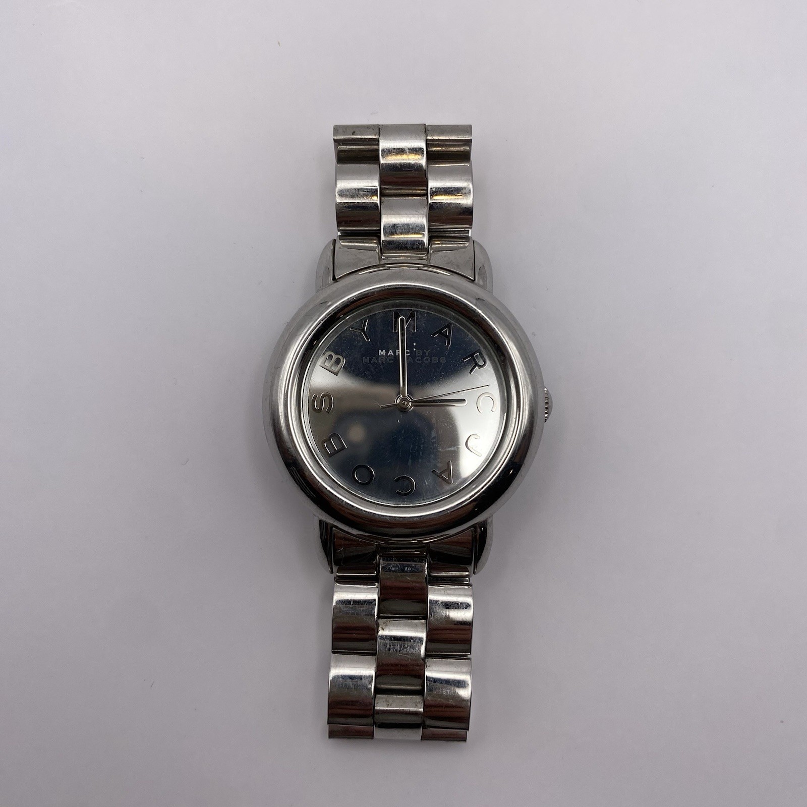 Marc by Marc Jacobs MBM3097 Women’s Stainless Steel Watch Needs Battery As Is