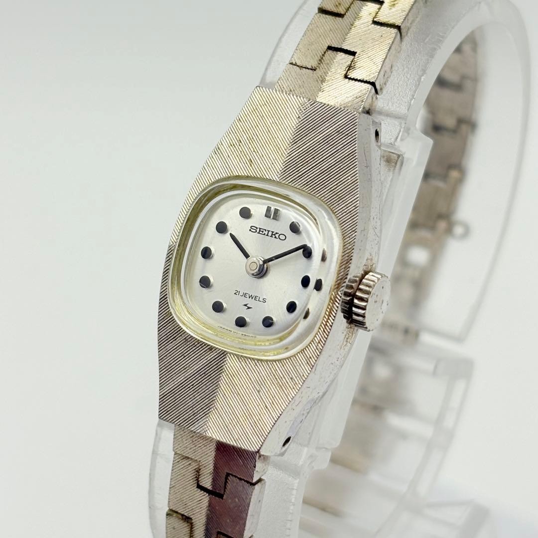 Seiko Ladies Silver Manual Wind Watch 21J Rare Vintage Used