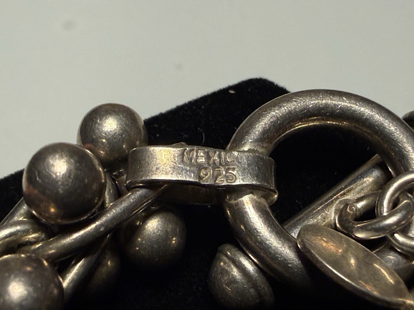 Silpada 925 Sterling Silver DNA Bead Ball Link Toggle Bracelet – Mexico
