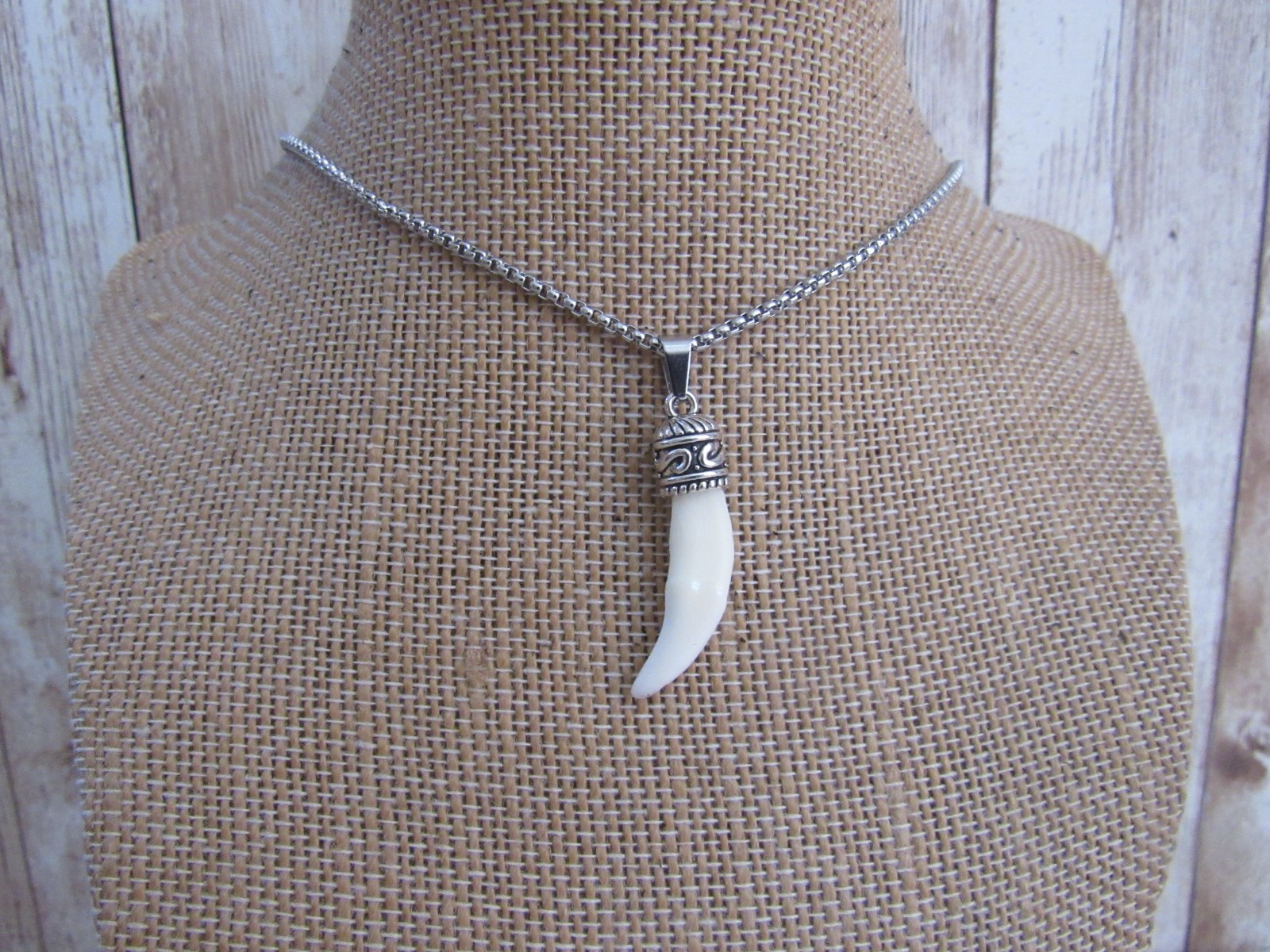 Red Fox Tooth Pendant Necklace Animal Bone Spirit Animal Jewelry Chain