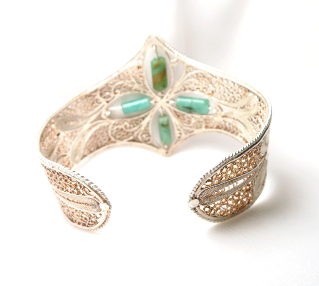 Colombian Emerald Filigree Bracelet 10.20 Cts 4 Tubular set in Silver Muzo