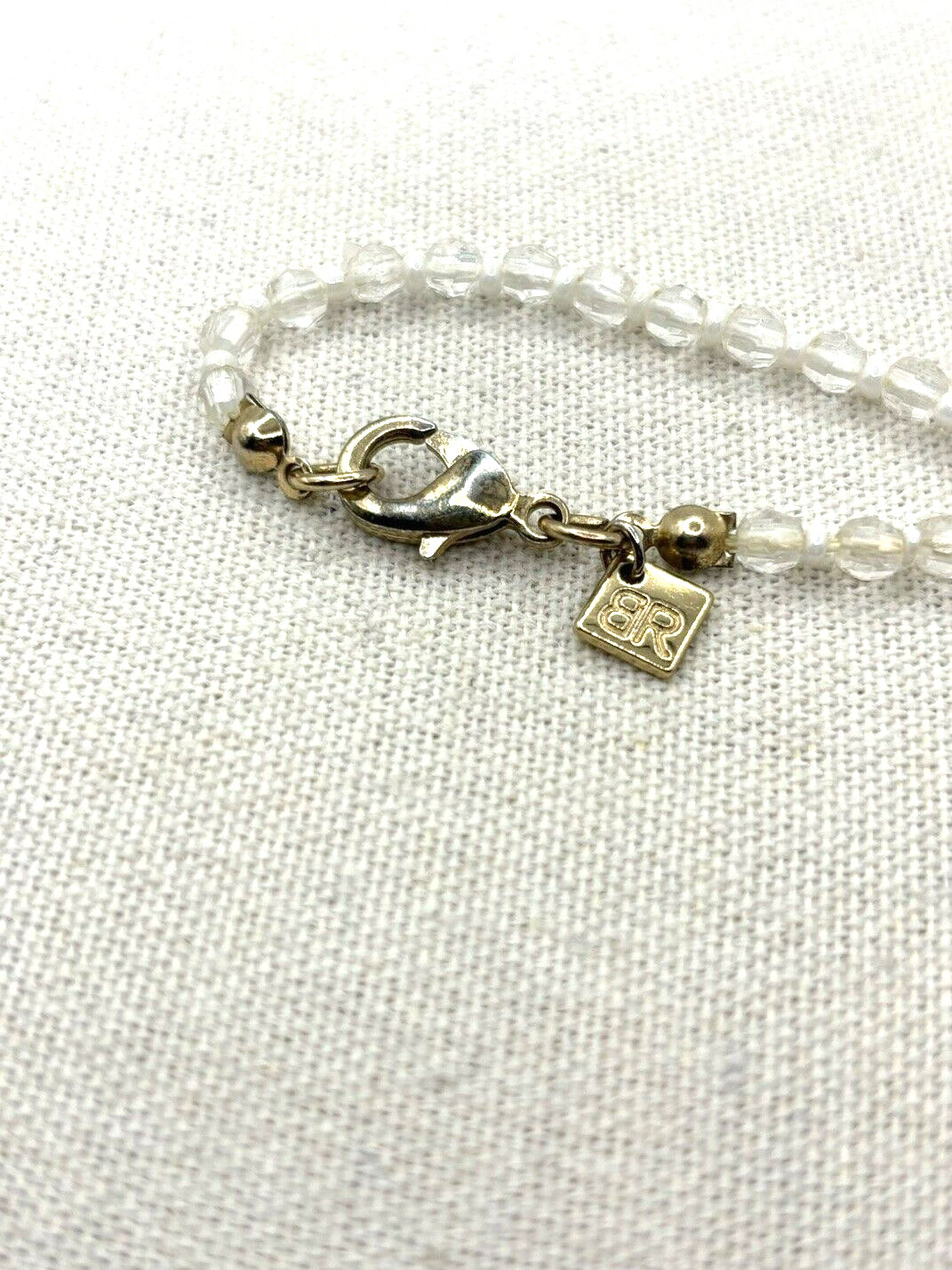 Banana Republic Champagne Cream White And Gold Graduated Bead Necklace 30 Inch
