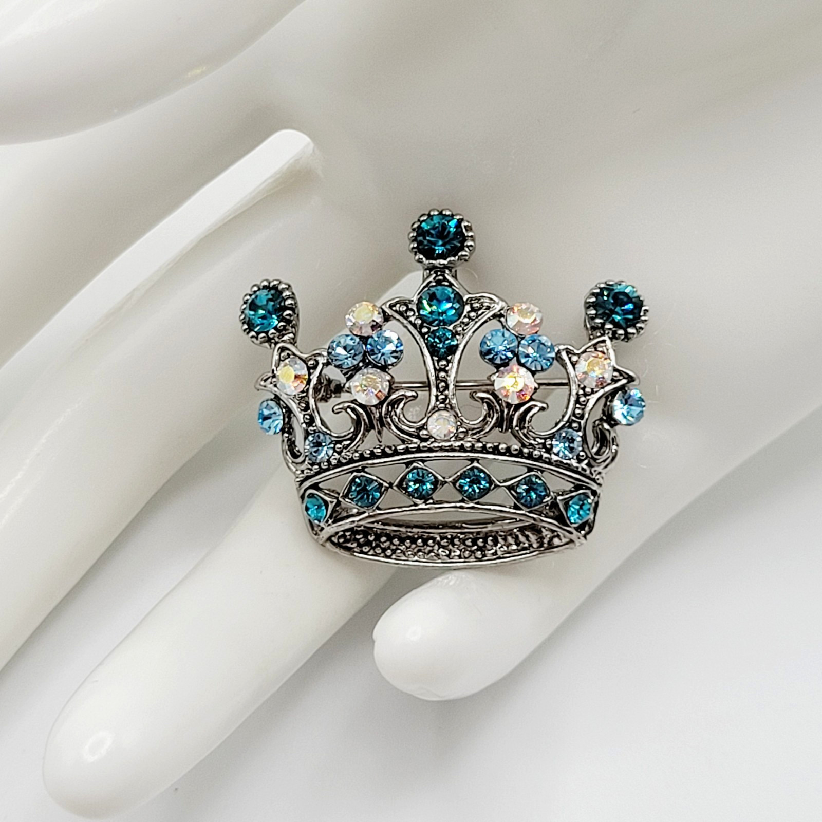 Regal Royal Queen Crown with Light Blue Rhinestone Silver Tone Pendant Brooch