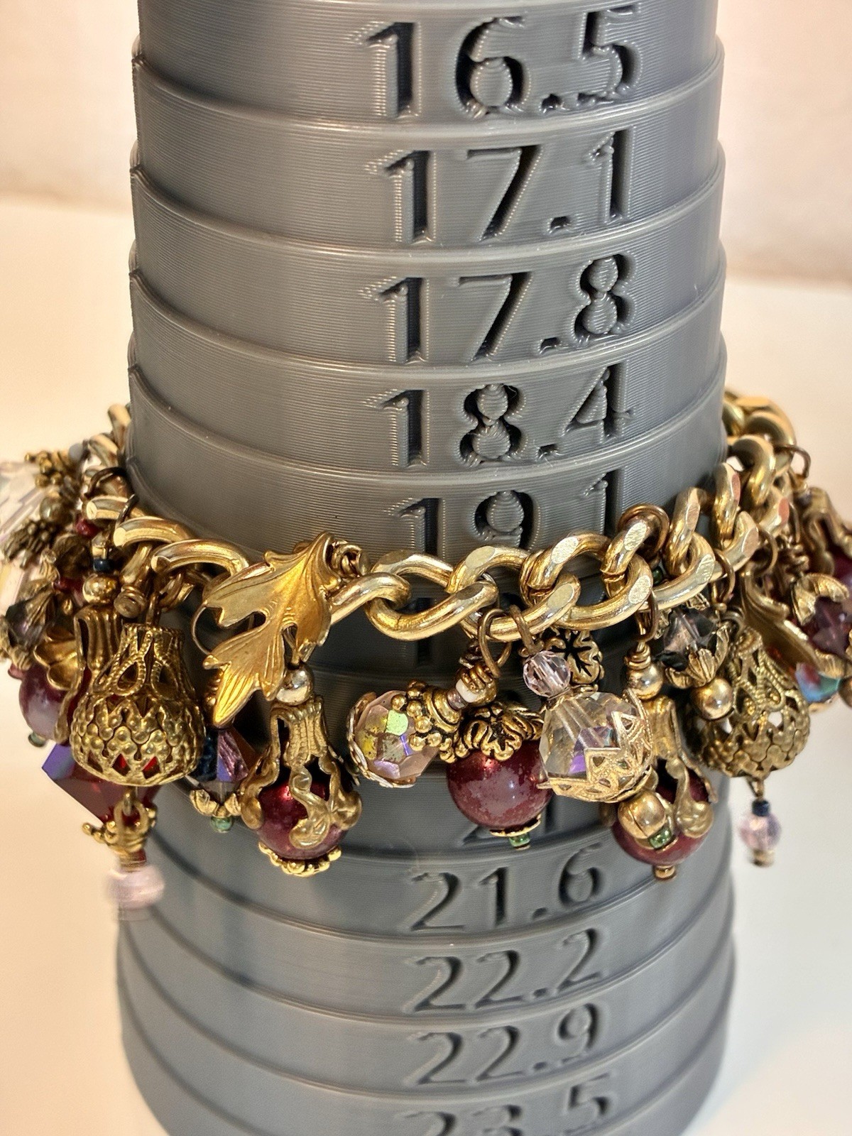 Gold Tone Cable Chain Charm Bracelet Toggle w/ Crystal Dangle Leaf Charms