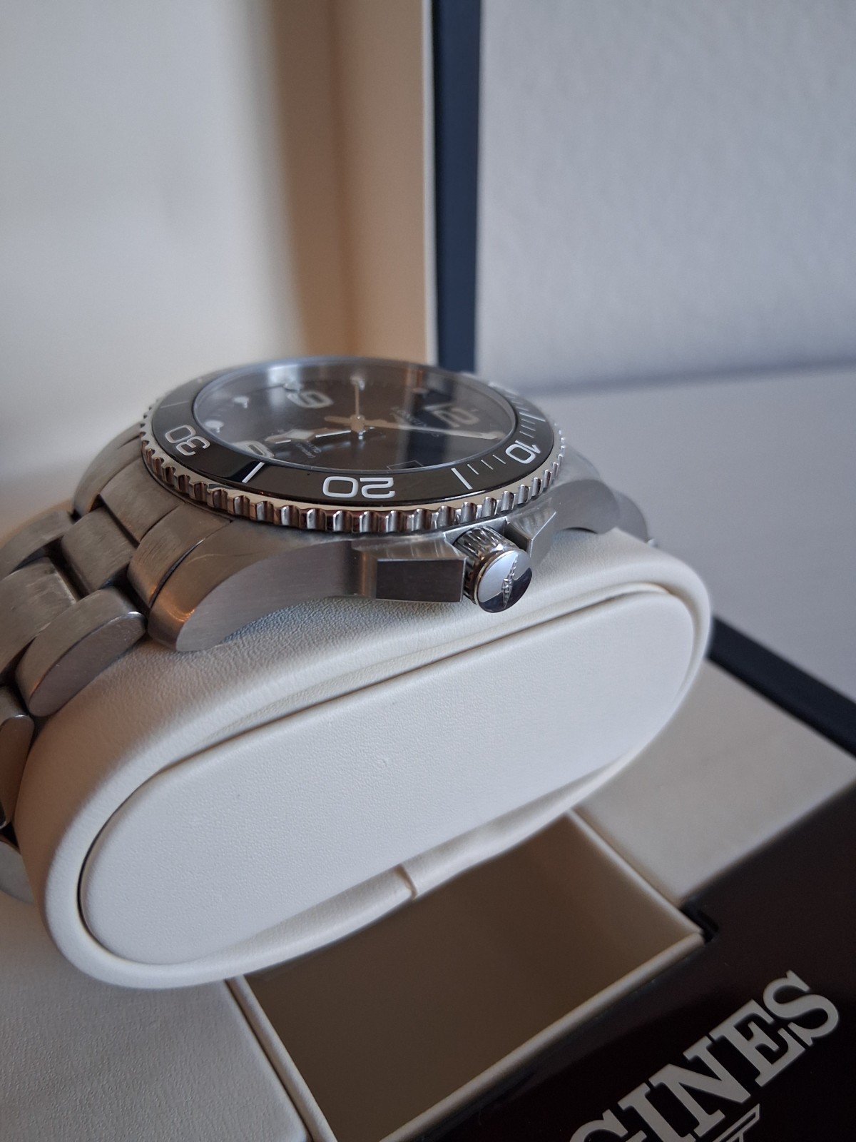 Longines HydroConquest 41mm ceramic L3.781.4.56.6