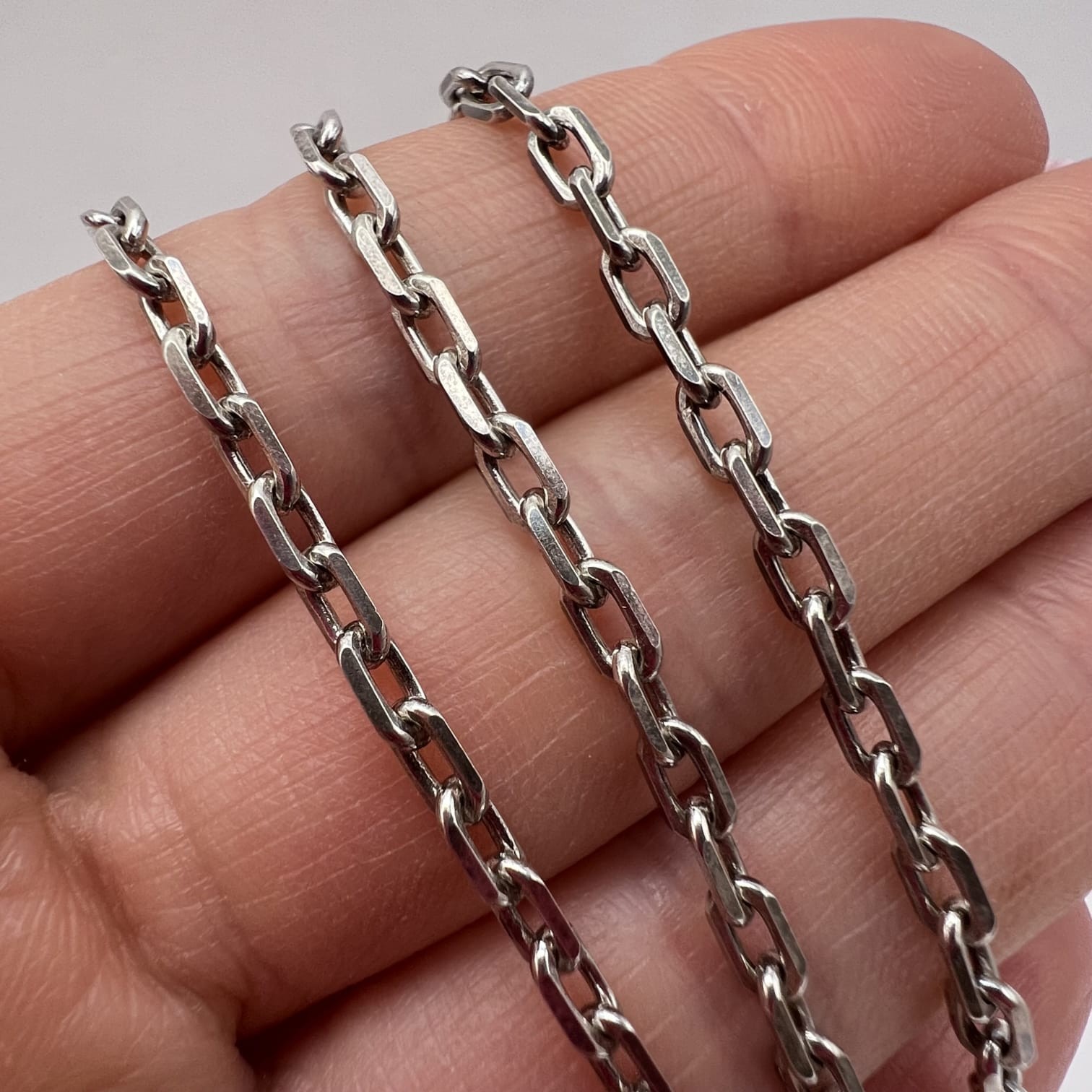 Vintage 925 Sterling Silver Chain Necklace Solid Link Design Marked 10.4g Fine J